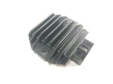 Regulateur de tension