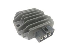 Regulateur de tension