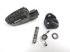 Repose pieds avant gauche