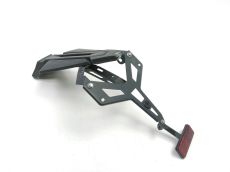 Support de plaque et eclairage