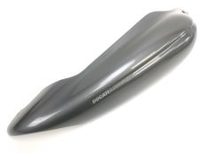 Carenage arriere droit