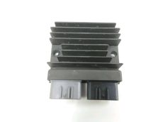 Regulateur de tension