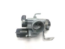 Corps d'injection droit