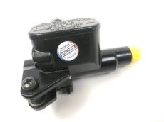 Maitre cylindre frein av complet