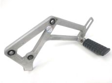 Platine et repose pieds arriere gauche