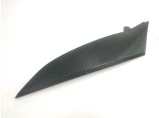 Cache lateral gauche