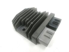 Regulateur de tension