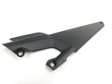 Cache lateral gauche