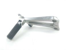 Platine et repose pieds arriere droit