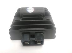 Regulateur de tension