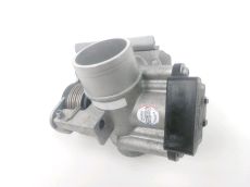 Corps d'injection droit