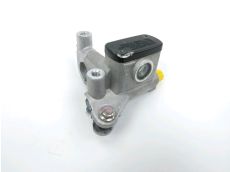 Maitre cylindre frein av complet