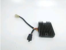 Regulateur de tension