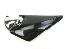 Cache lateral gauche