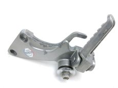 Platine et repose pieds arriere gauche