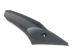 Sous face de carenage gauche