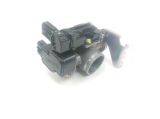 Corps d'injection droit