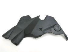 Cache lateral gauche