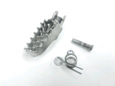 Repose pieds avant gauche