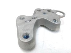 Platine avant droite