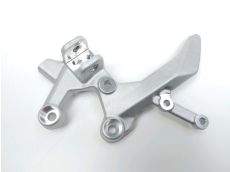 Platine avant droite