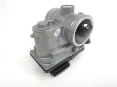 Corps d'injection droit