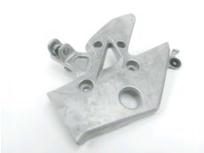 Platine avant droite