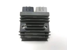 Regulateur de tension