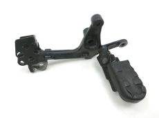 Platine avant gauche complete