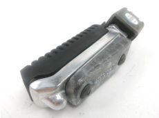 Repose pieds avant droit