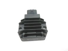 Regulateur de tension