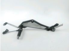 Platine avant gauche complete