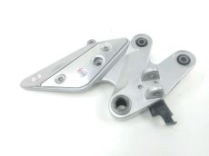 Platine avant droite