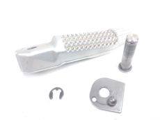 Repose pieds arriere droit