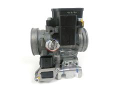 Corps d'injection droit