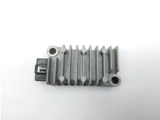 Regulateur de tension