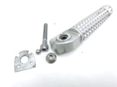 Repose pieds arriere droit