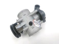 Corps d'injection droit