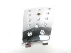 Cache lateral gauche