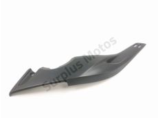 Cache lateral gauche