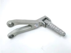 Platine et repose pieds arriere gauche