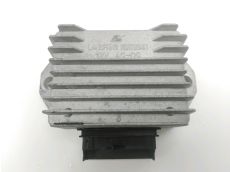 Regulateur de tension