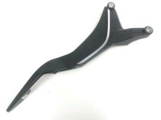 Platine et repose pieds arriere droit