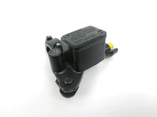 Maitre cylindre frein av complet