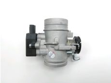 Corps d'injection droit