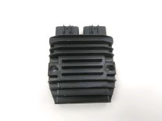 Regulateur de tension