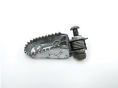 Repose pieds avant gauche