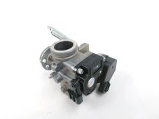 Corps d'injection droit