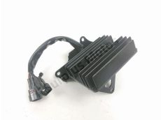 Regulateur de tension