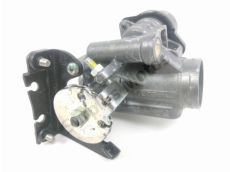 Corps d'injection droit